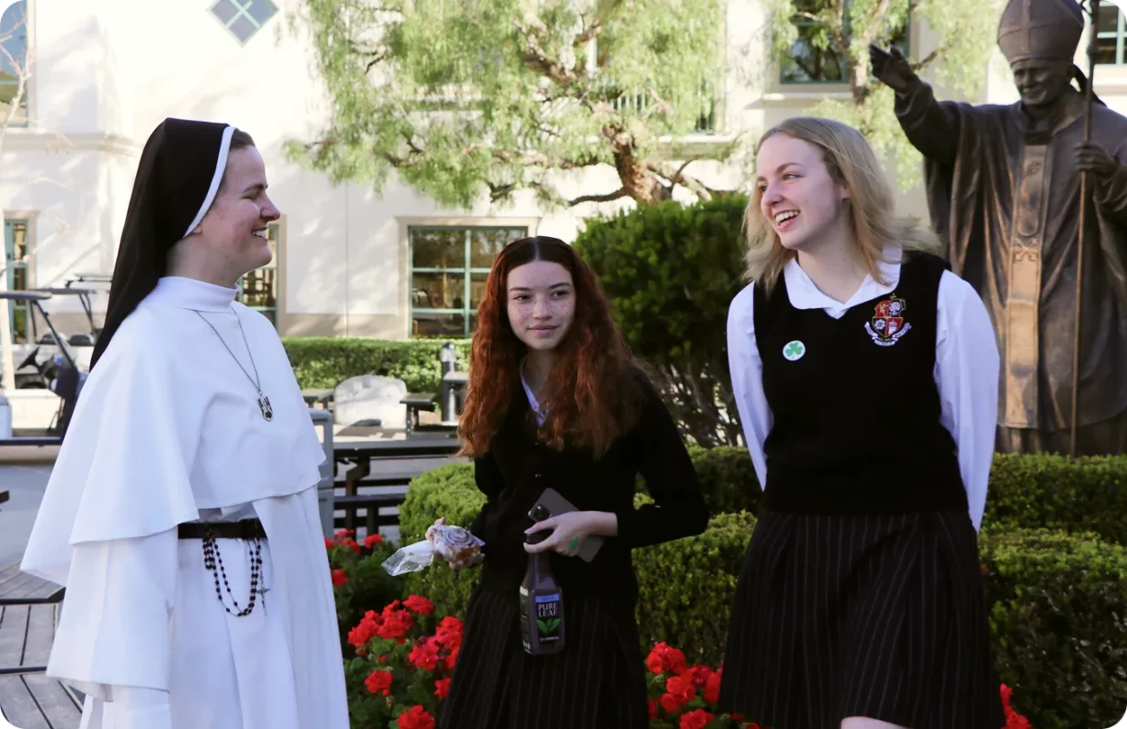 sister-with-young-women-homepage-second-row-image_compressed-1236x800-1